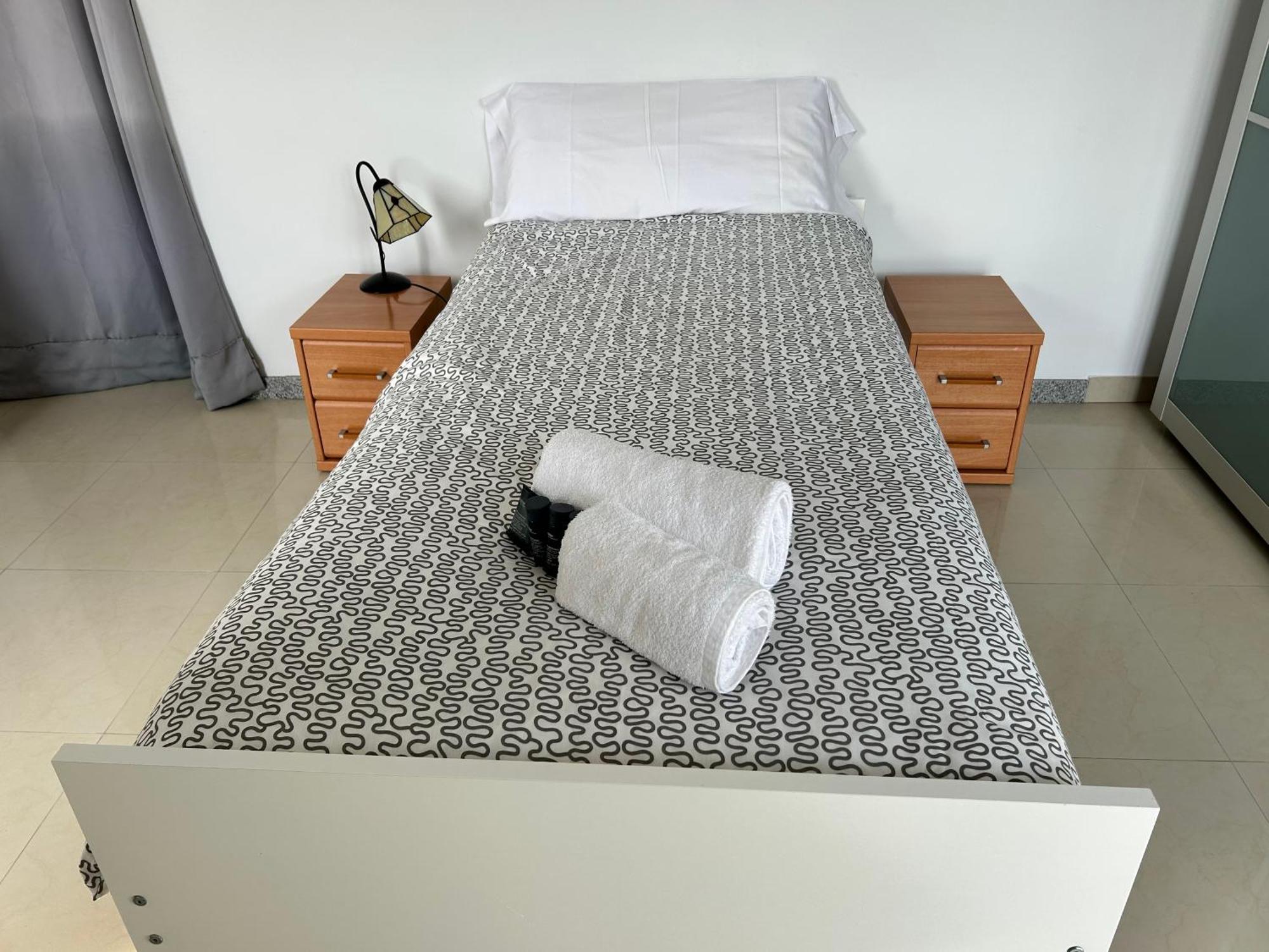 Apartaments Superiors Mtb Only Couples Lloret de Mar Exterior photo