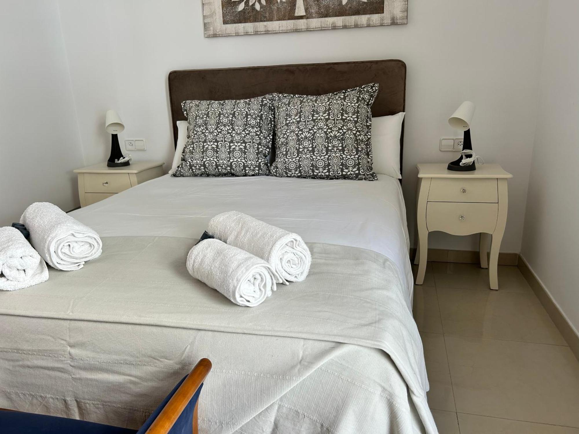 Apartaments Superiors Mtb Only Couples Lloret de Mar Exterior photo